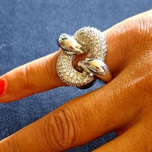 NWT- Ritz Ring, Park Lane, 7